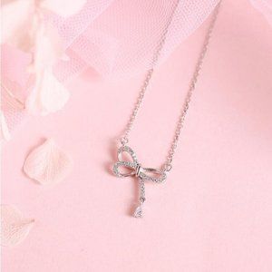 NEW 925 Sterling Silver Diamond Bow knot Necklace